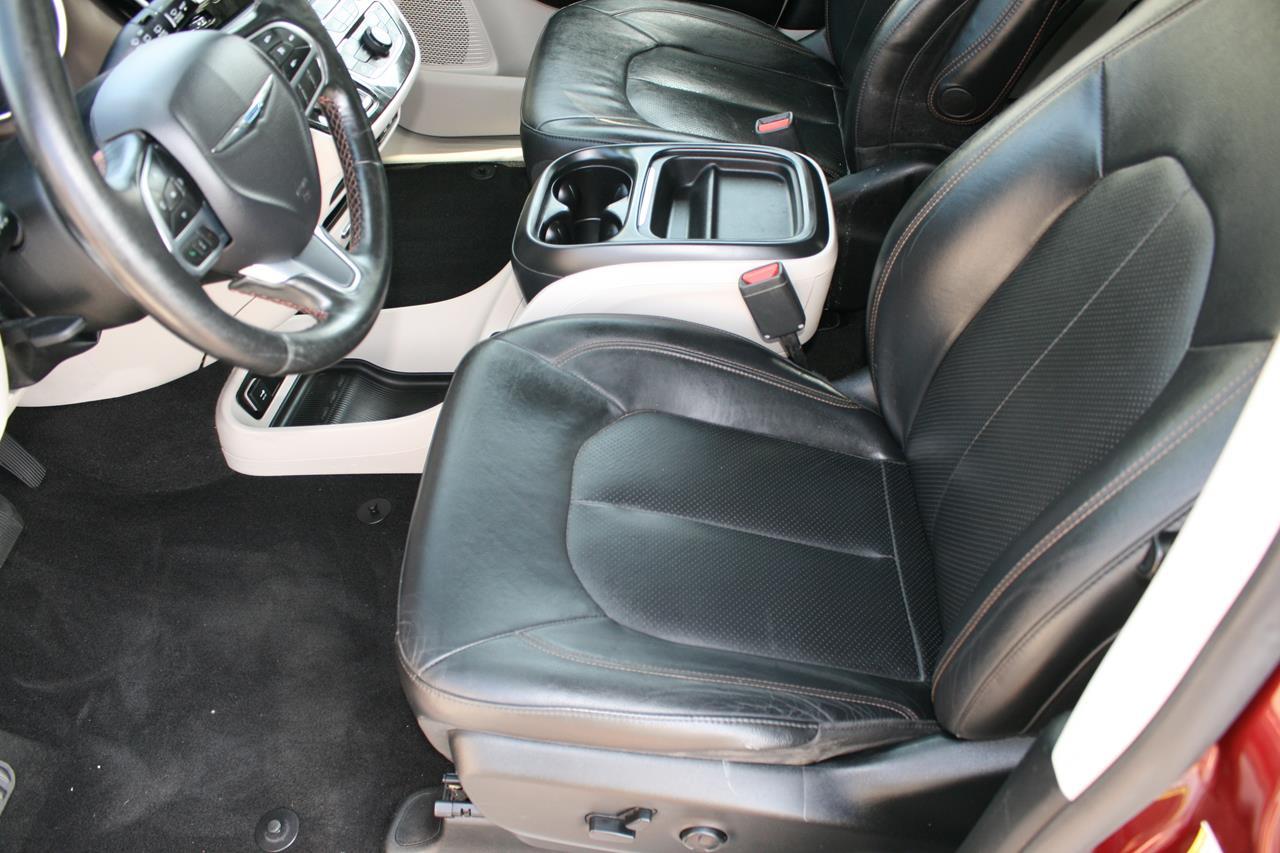 Chrysler Pacifica Touring L FWD 2019