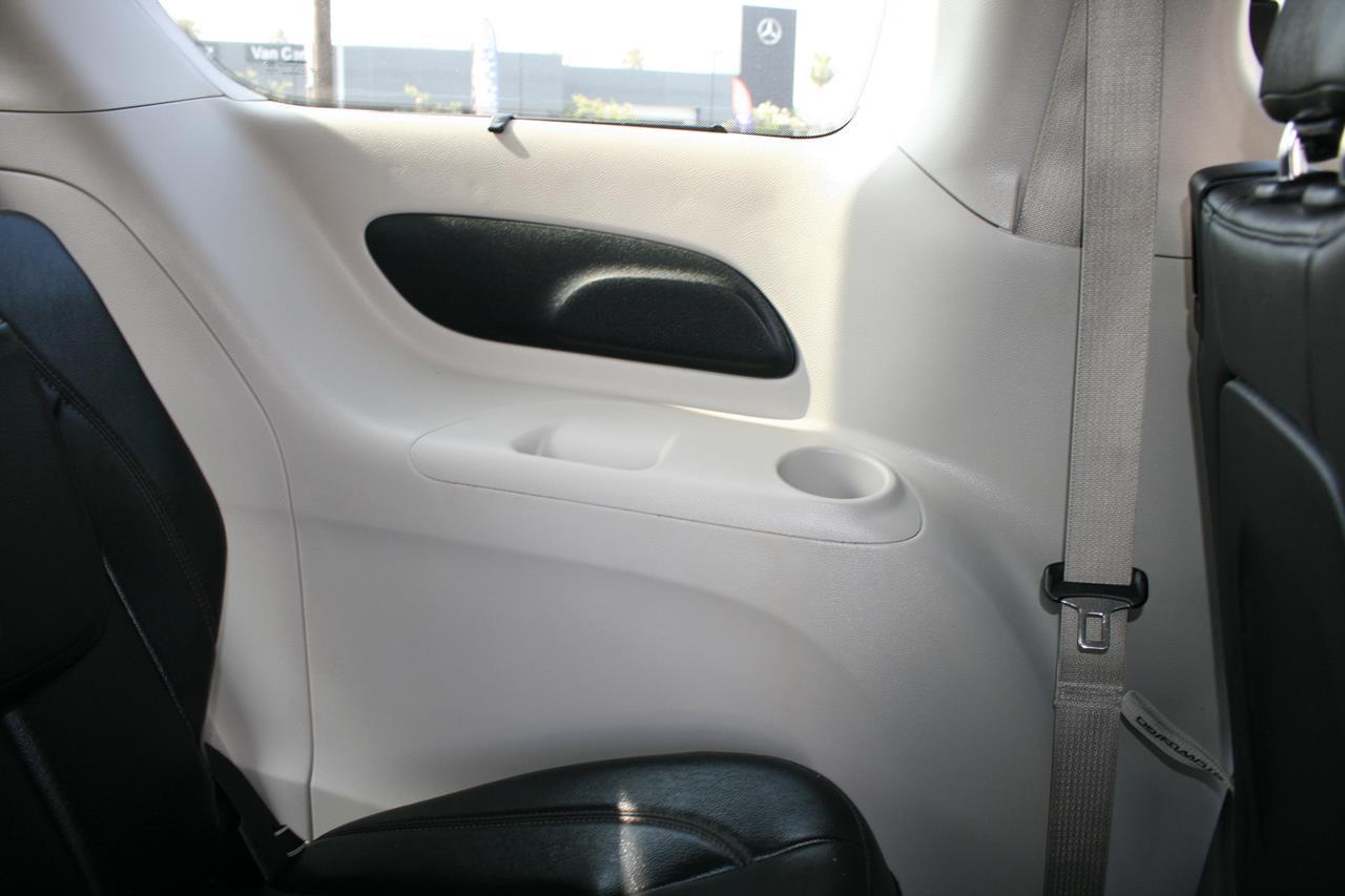 Chrysler Pacifica Touring L FWD 2019