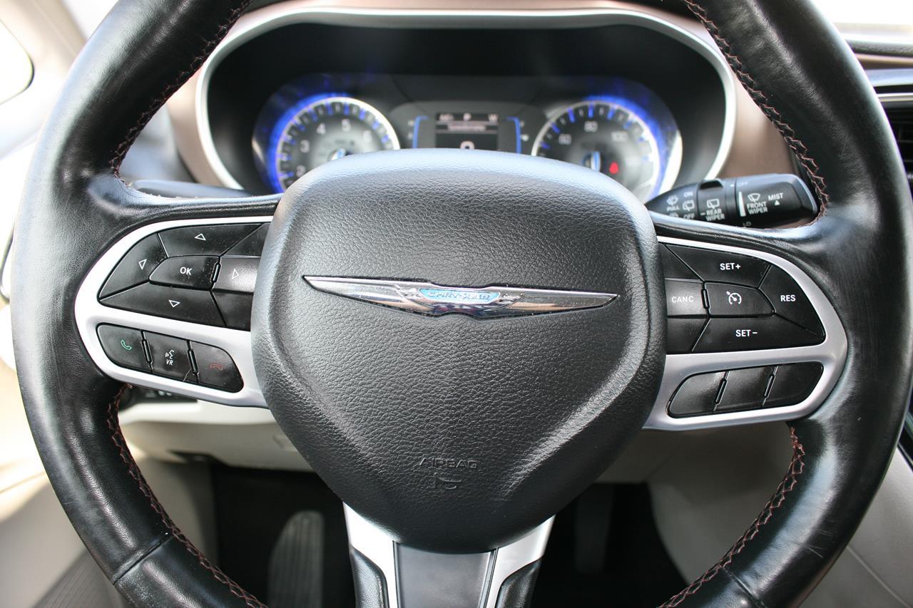 Chrysler Pacifica Touring L FWD 2019