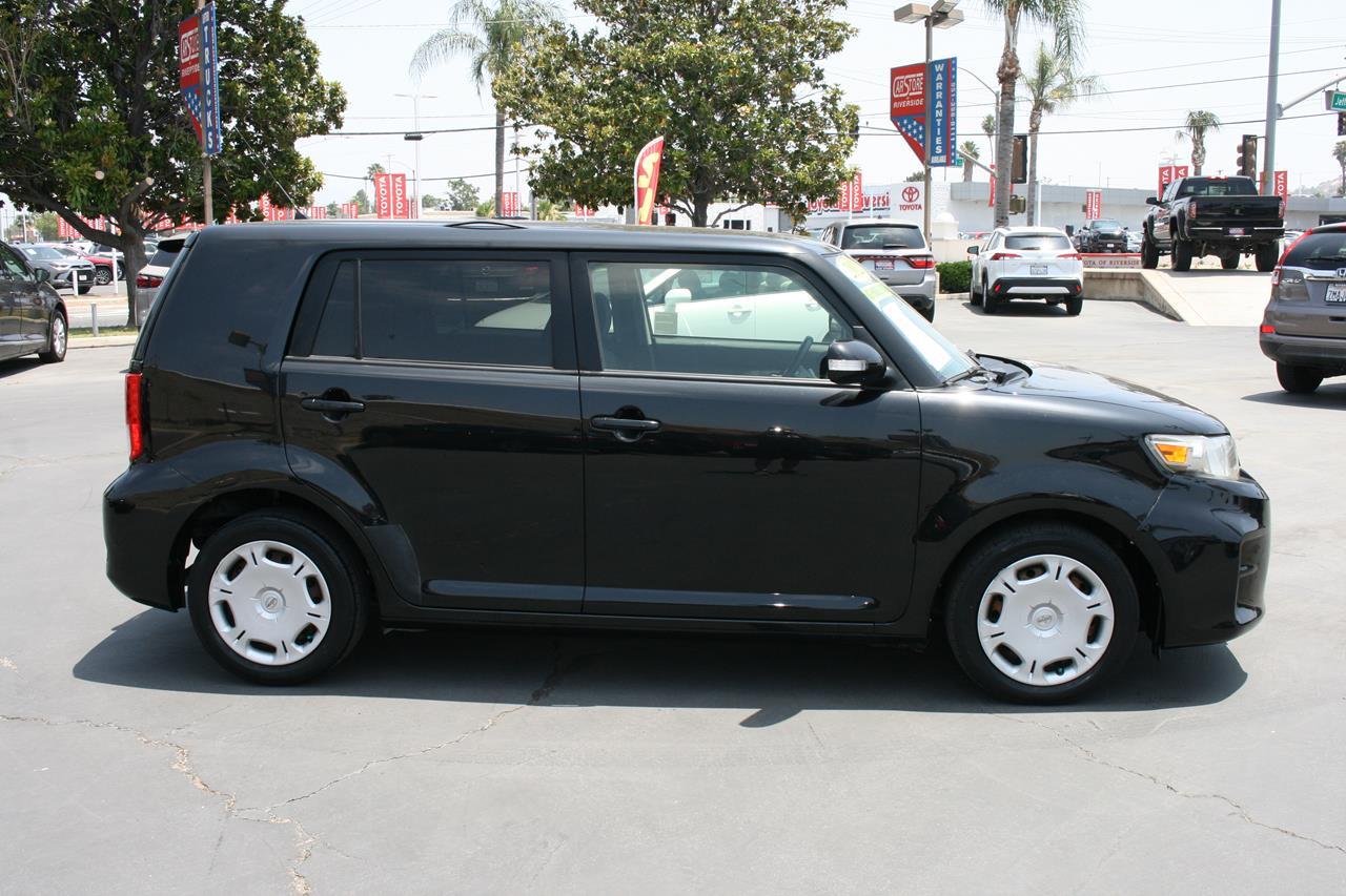 Scion xB 5dr Wgn Auto (Natl) 2012