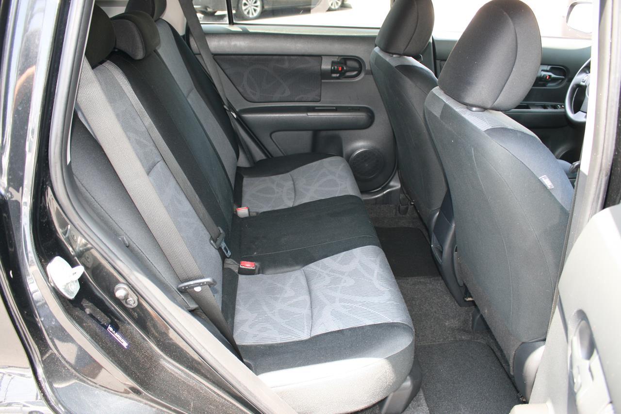 Scion xB 5dr Wgn Auto (Natl) 2012