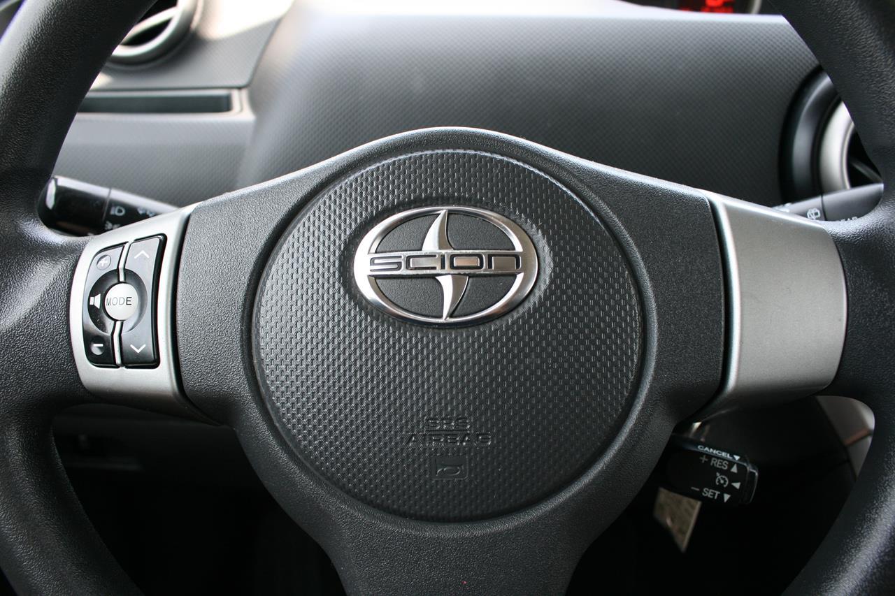 Scion xB 5dr Wgn Auto (Natl) 2012