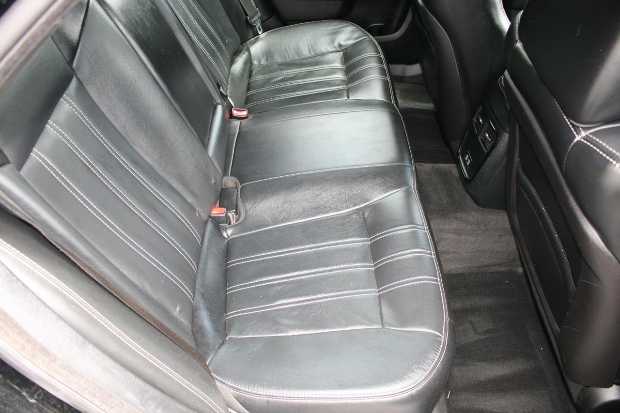 Chrysler 300 4dr Sdn 300S RWD 2015