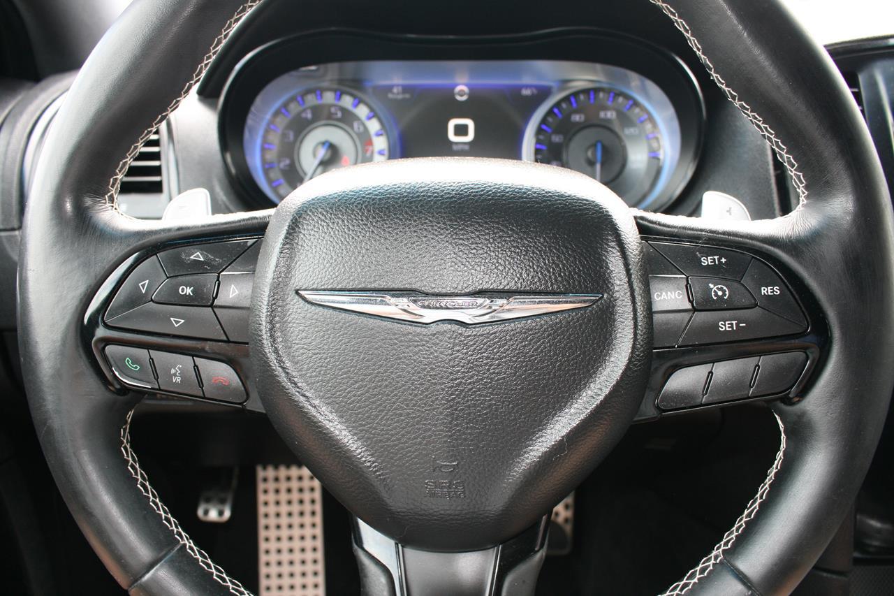 Chrysler 300 4dr Sdn 300S RWD 2015
