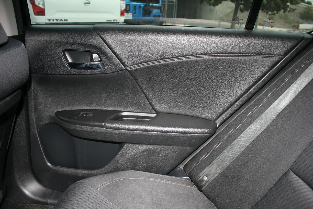 Honda Accord Sdn 4dr I4 CVT Sport 2013