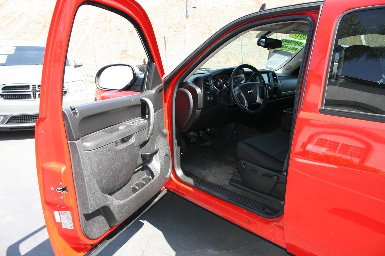 GMC Sierra 1500 2WD Crew Cab 143.5" SLE 2011