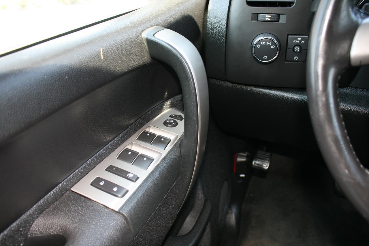 GMC Sierra 1500 2WD Crew Cab 143.5" SLE 2011