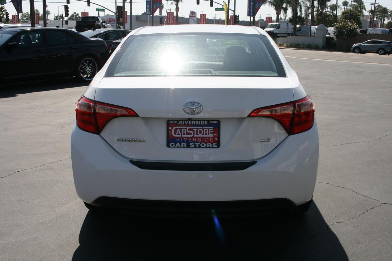 Toyota Corolla LE CVT (Natl) 2018