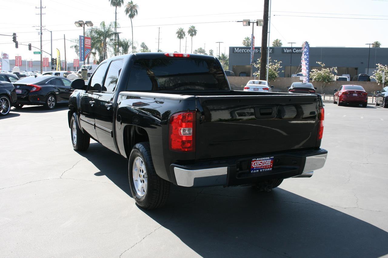 Chevrolet Silverado 1500 2WD Crew Cab 143.5" LT 2011