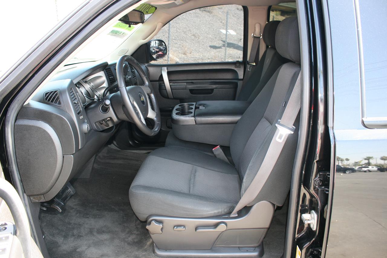 Chevrolet Silverado 1500 2WD Crew Cab 143.5" LT 2011