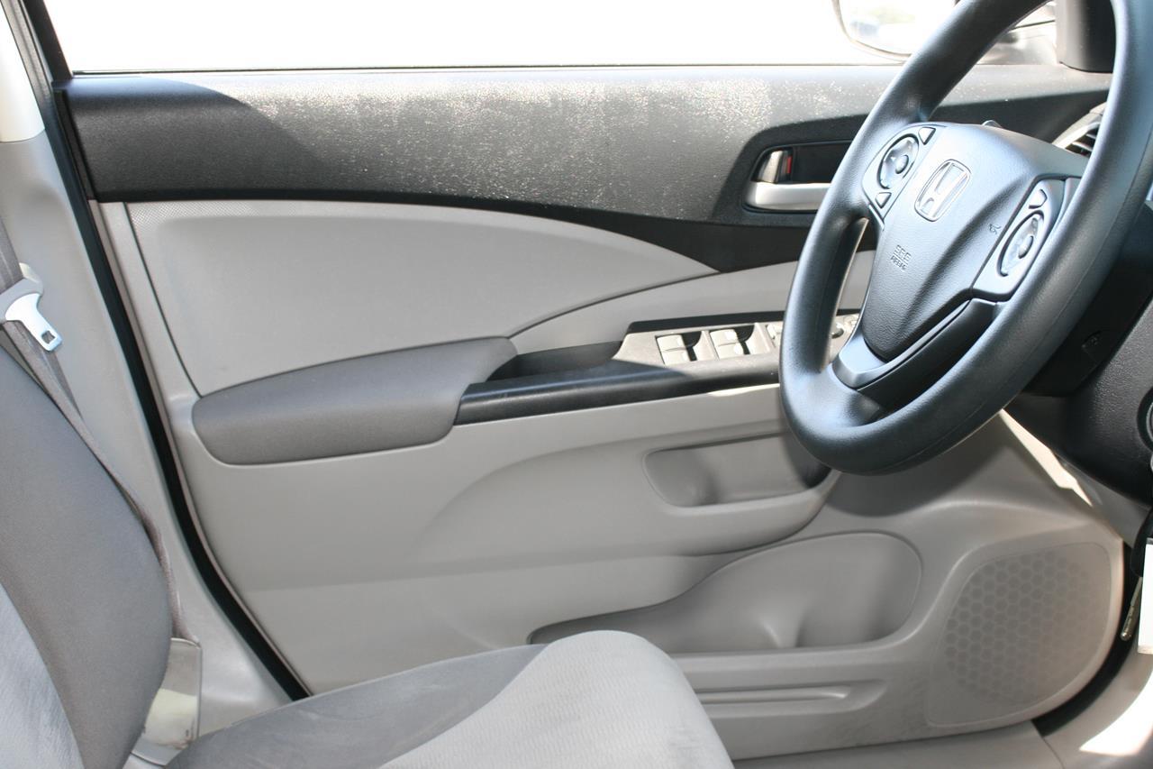 Honda CR-V 2WD 5dr LX 2012