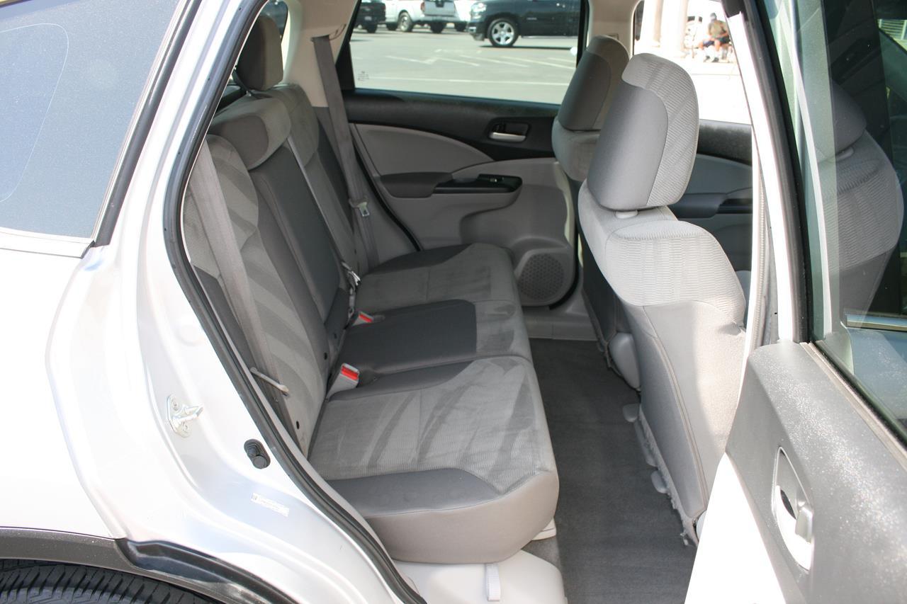 Honda CR-V 2WD 5dr LX 2012