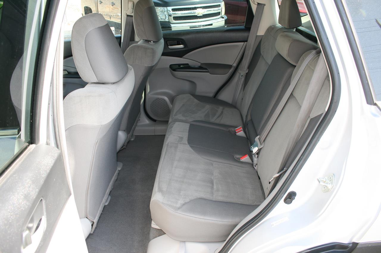 Honda CR-V 2WD 5dr LX 2012
