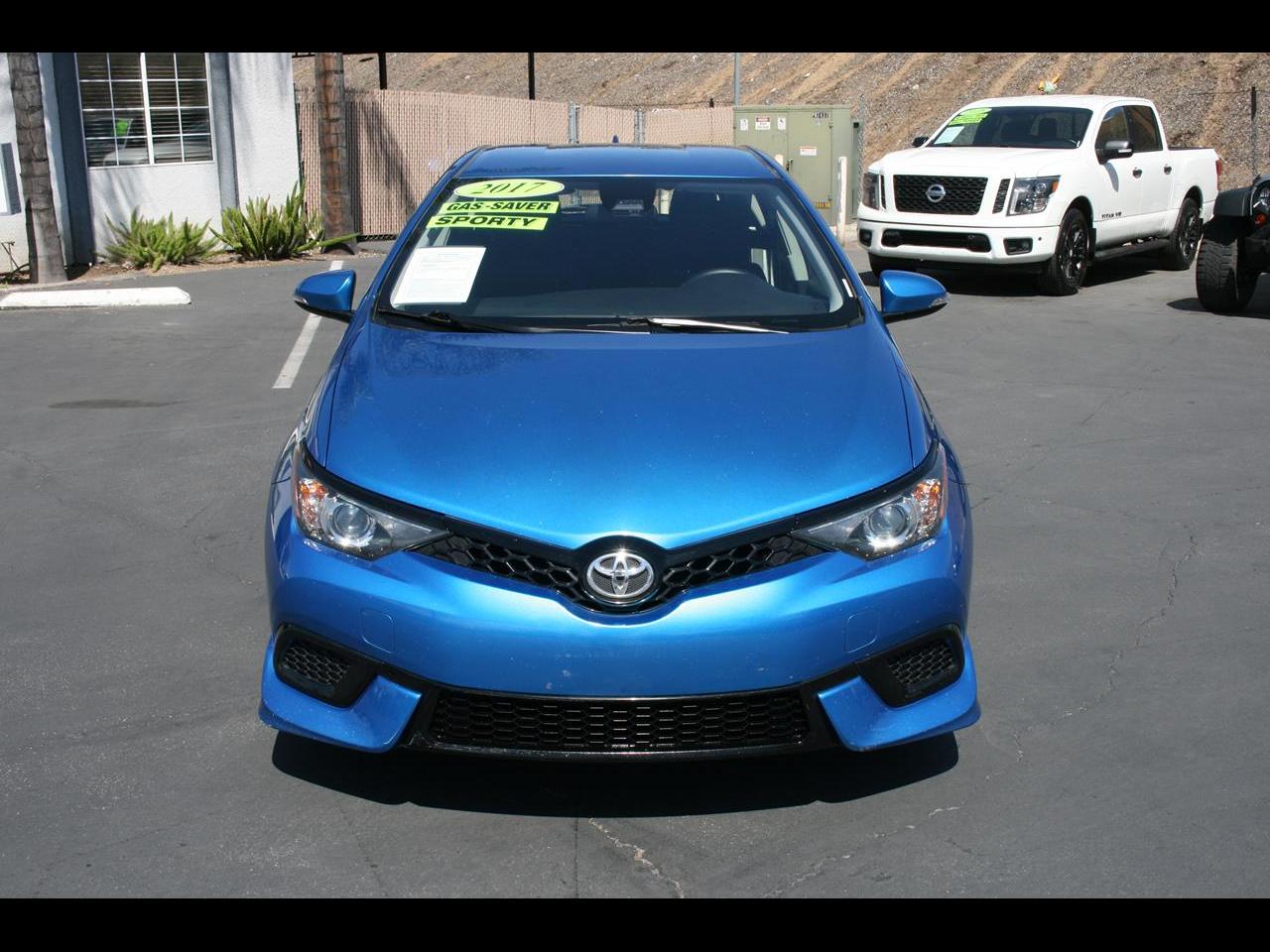 Toyota Corolla iM CVT (Natl) 2017