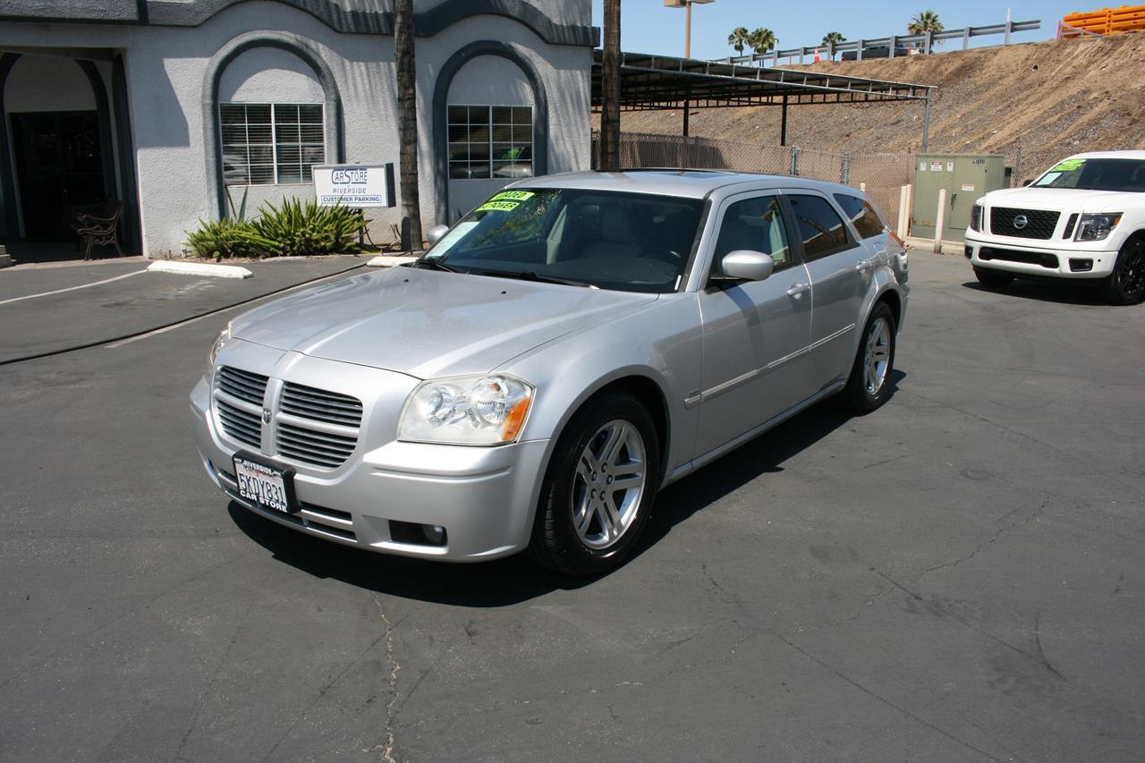 Dodge Magnum 4dr Wgn R/T RWD 2005