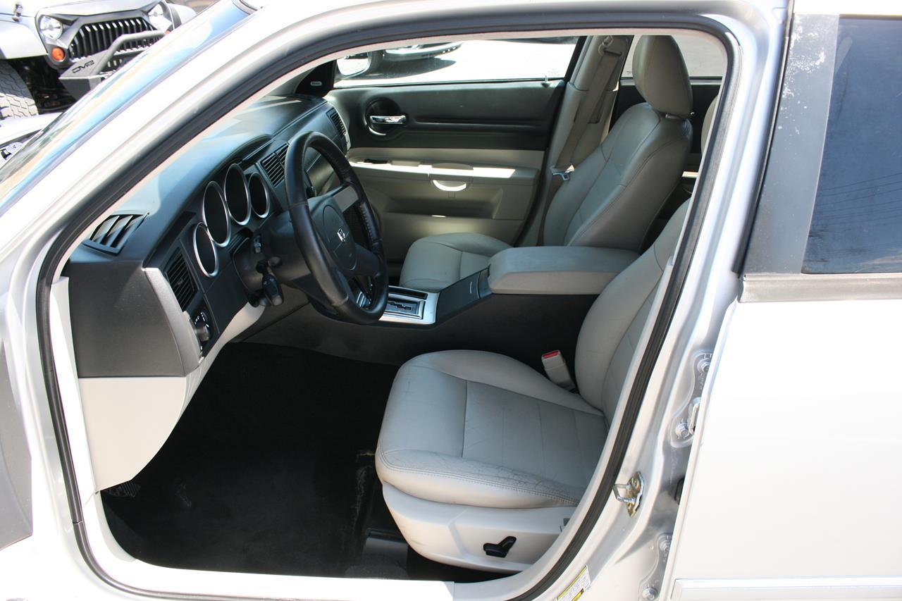 Dodge Magnum 4dr Wgn R/T RWD 2005