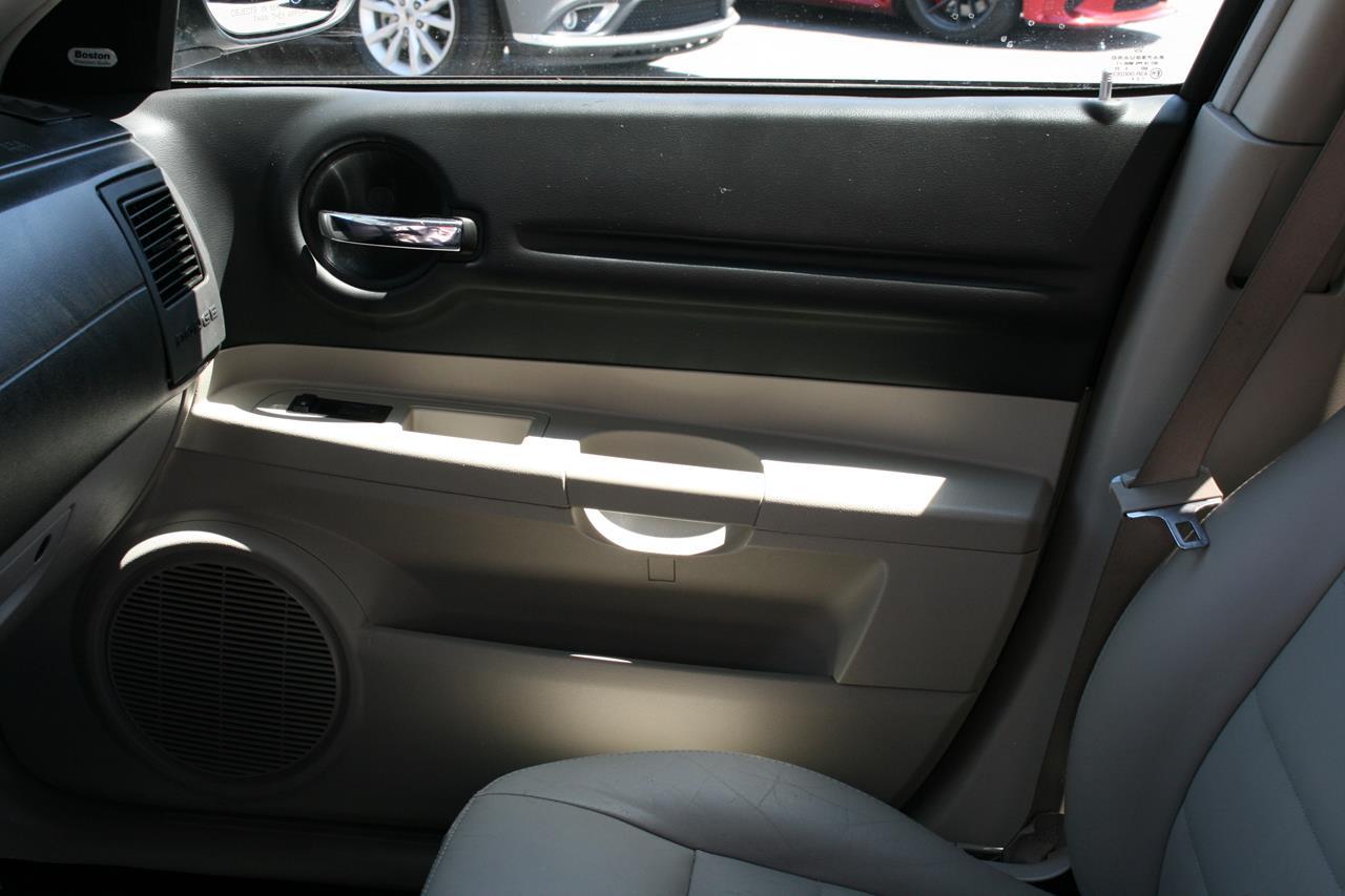 Dodge Magnum 4dr Wgn R/T RWD 2005