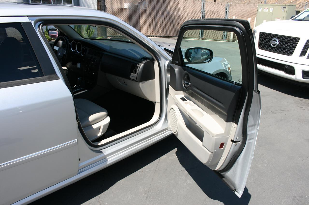 Dodge Magnum 4dr Wgn R/T RWD 2005