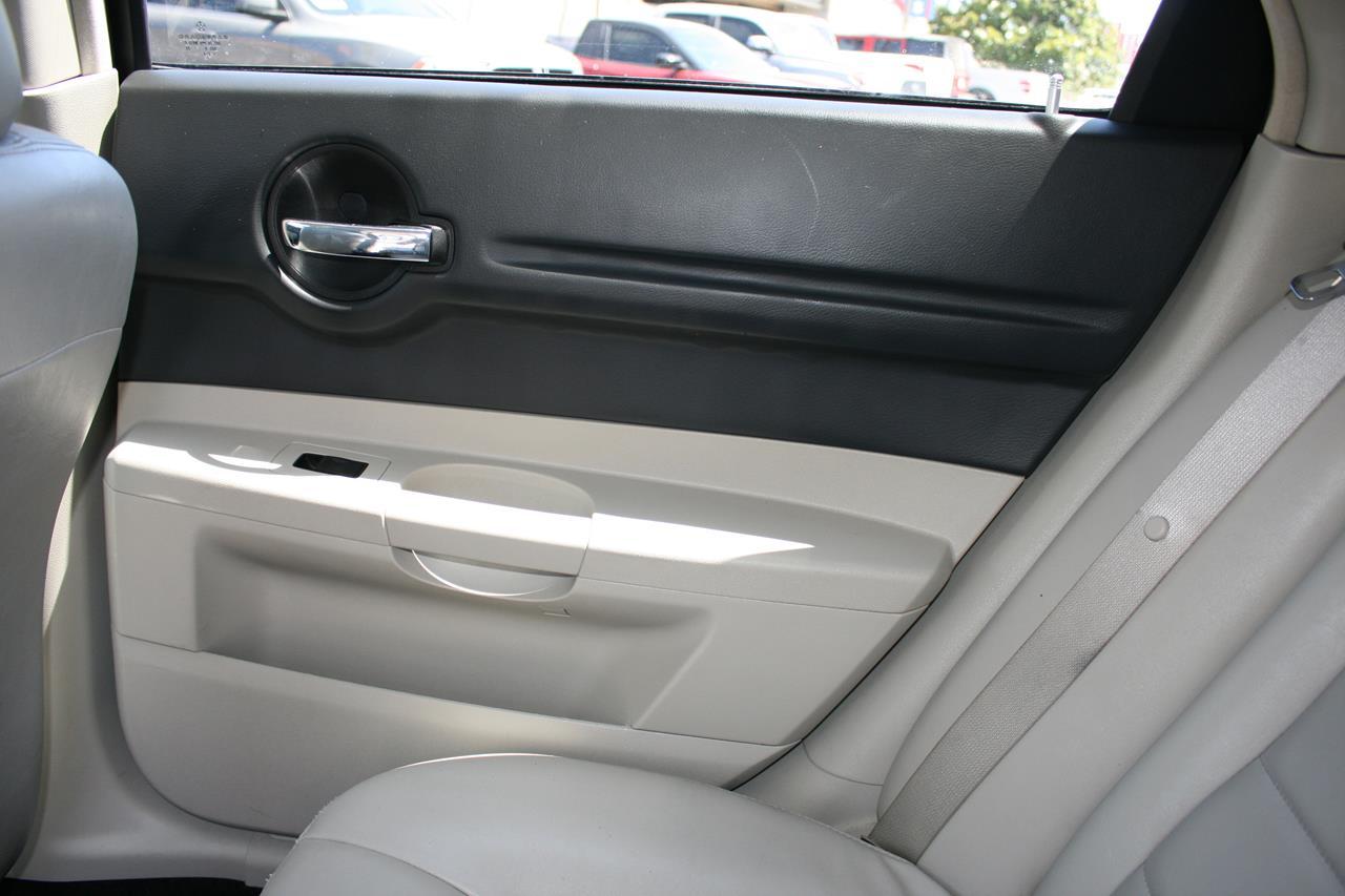 Dodge Magnum 4dr Wgn R/T RWD 2005