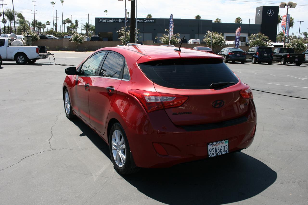 Hyundai Elantra GT 5dr HB Auto 2015
