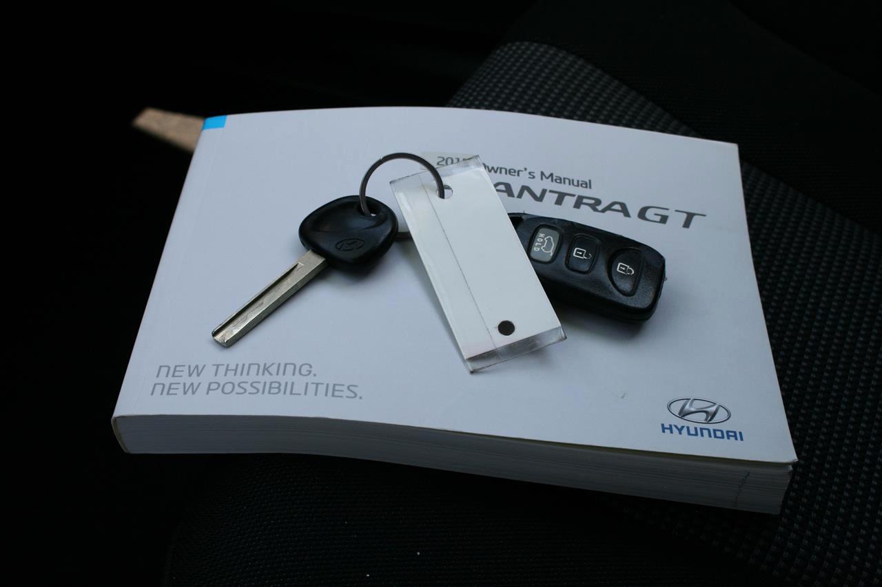Hyundai Elantra GT 5dr HB Auto 2015