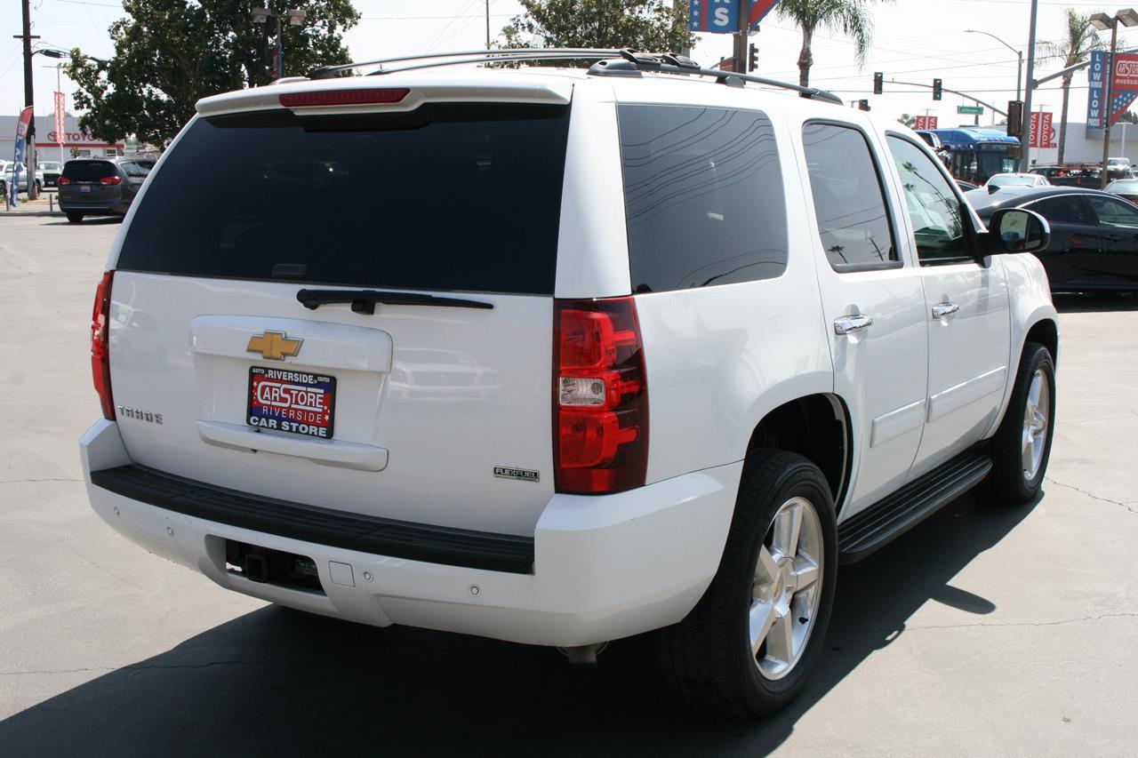 Chevrolet Tahoe 2WD 4dr 1500 LT 2012