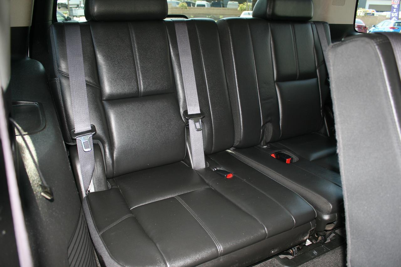 Chevrolet Tahoe 2WD 4dr 1500 LT 2012