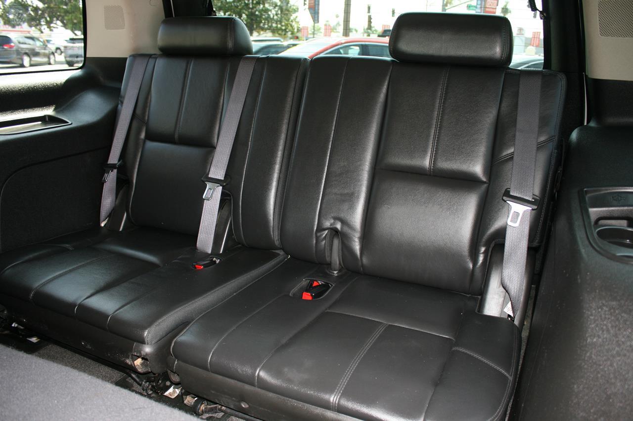 Chevrolet Tahoe 2WD 4dr 1500 LT 2012