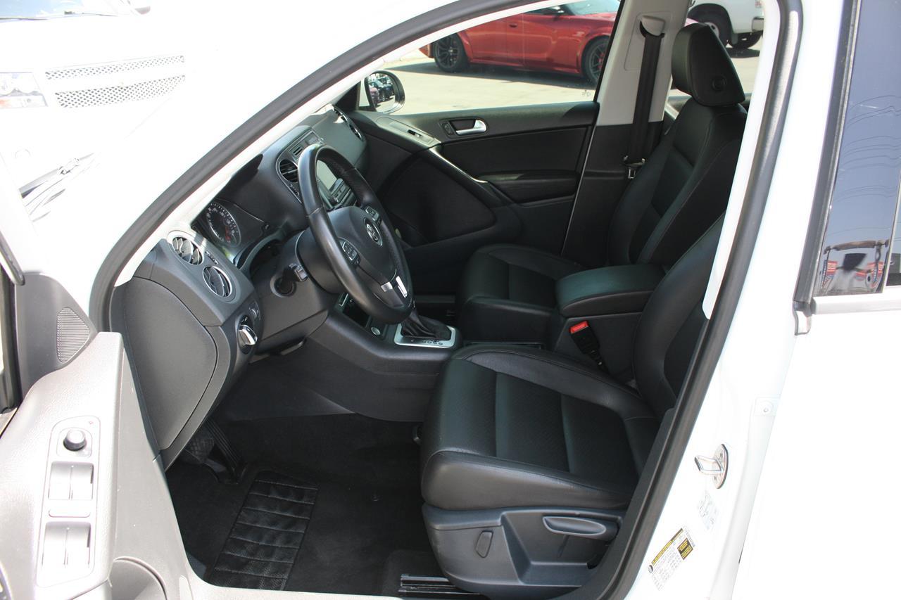 Volkswagen Tiguan 2WD 4dr Auto S 2016