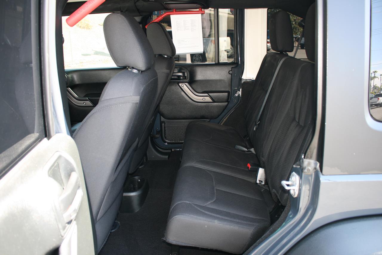 Jeep Wrangler JK Unlimited Sport S 4x4 2018