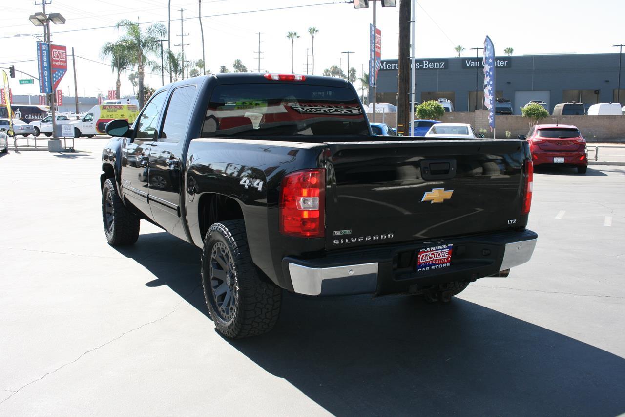 Chevrolet Silverado 1500 4WD Crew Cab 143.5" LTZ 2012