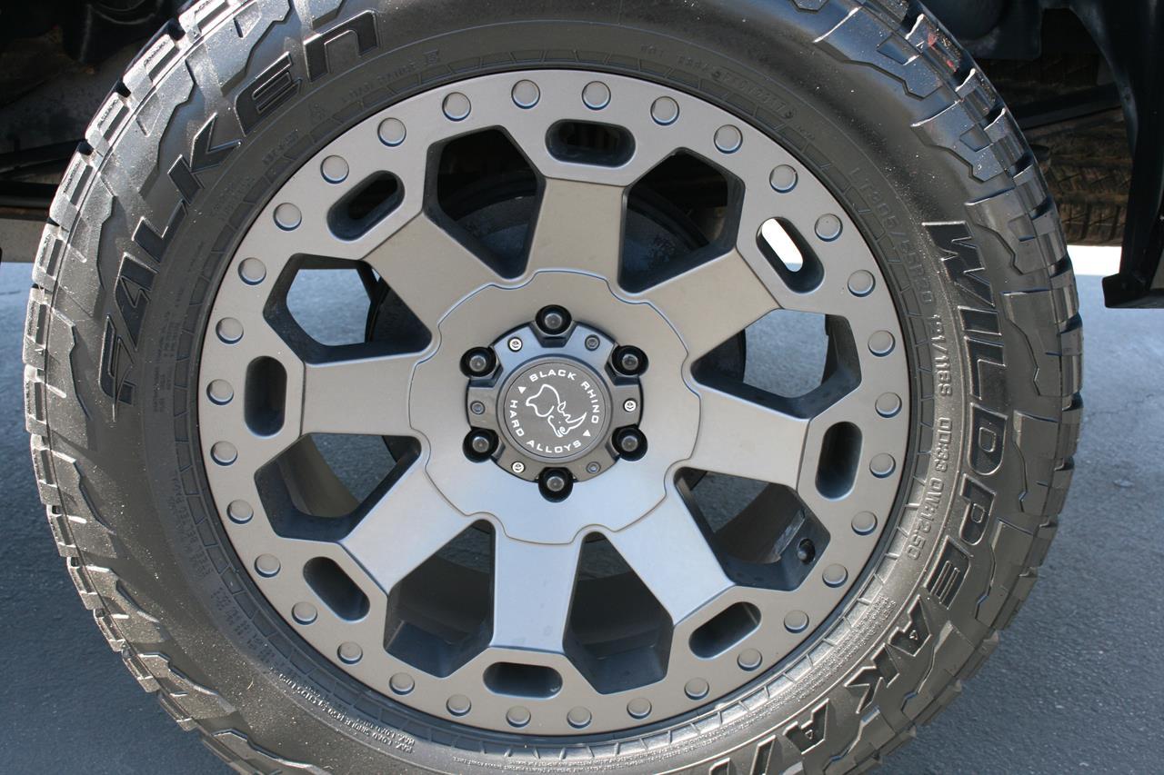 Chevrolet Silverado 1500 4WD Crew Cab 143.5" LTZ 2012