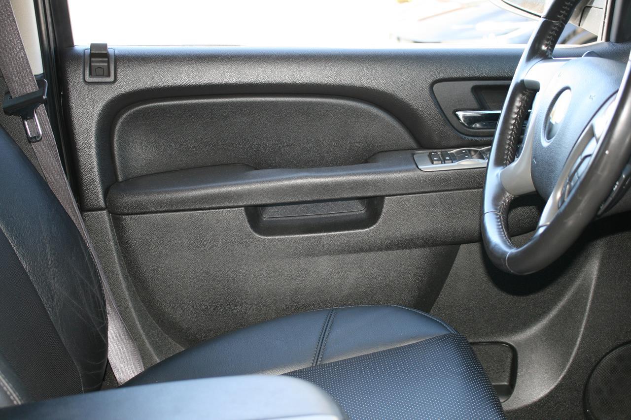 Chevrolet Silverado 1500 4WD Crew Cab 143.5" LTZ 2012