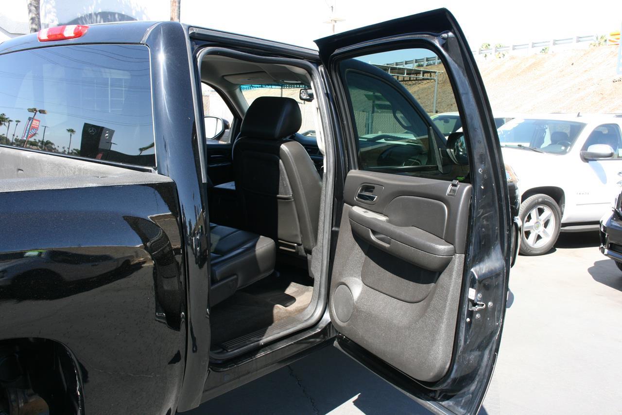Chevrolet Silverado 1500 4WD Crew Cab 143.5" LTZ 2012