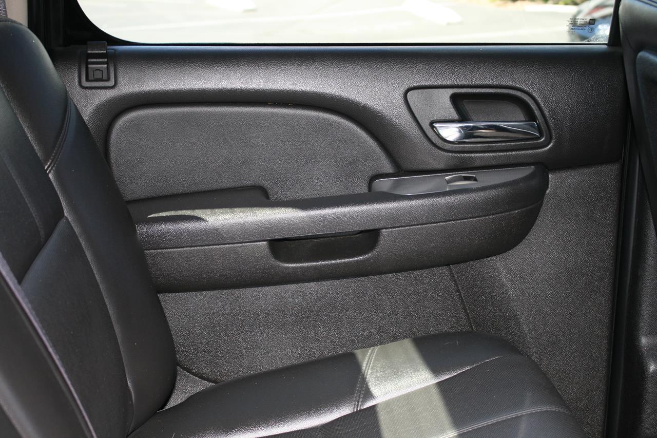 Chevrolet Silverado 1500 4WD Crew Cab 143.5" LTZ 2012