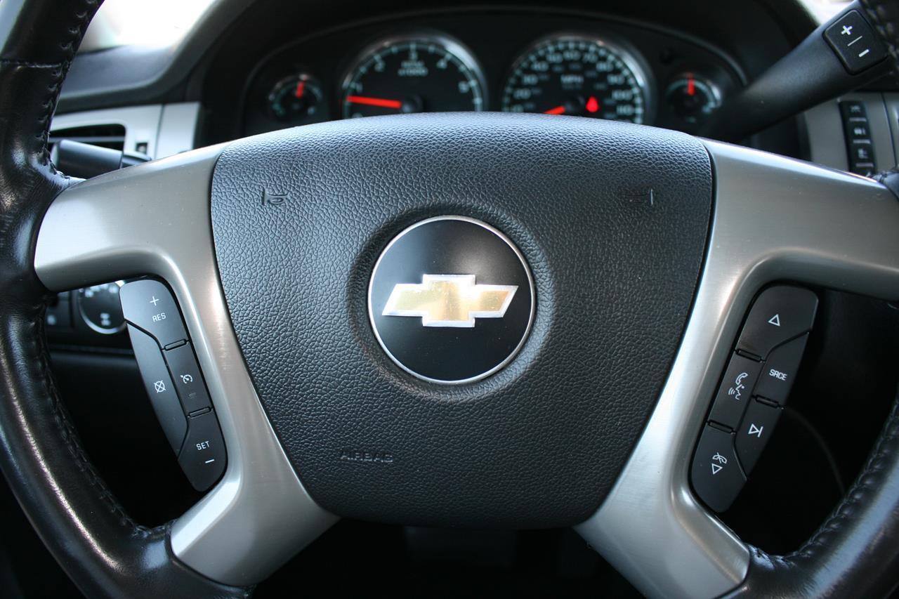 Chevrolet Silverado 1500 4WD Crew Cab 143.5" LTZ 2012