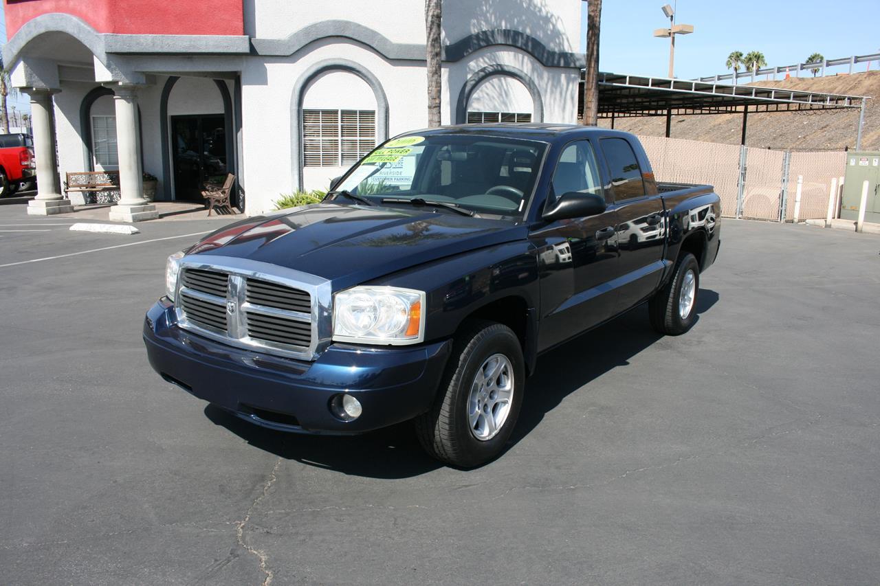 Dodge Dakota 4dr Quad Cab 131 SLT 2006