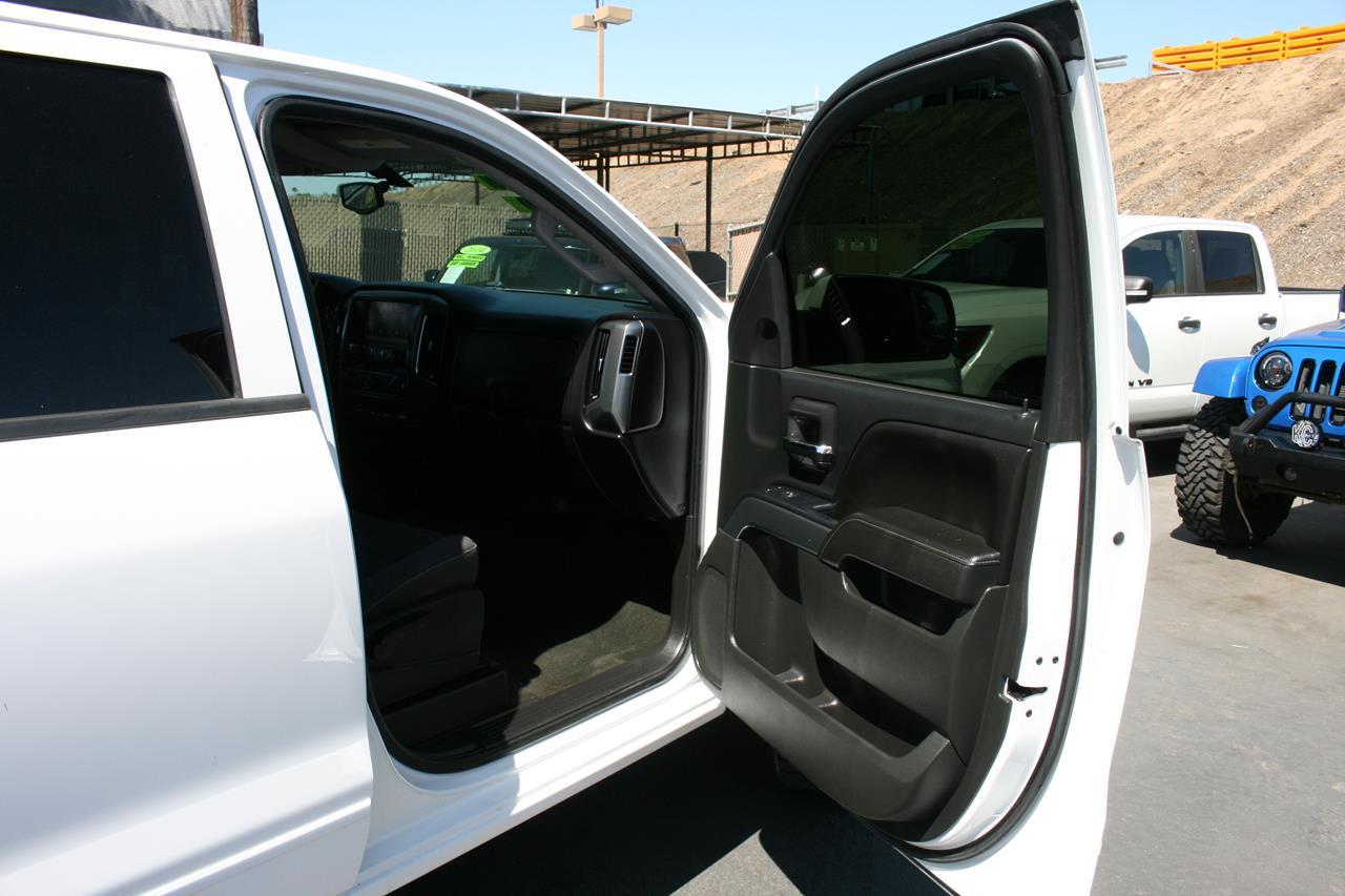 Chevrolet Silverado 1500 2WD Crew Cab 143.5" LT w/1LT 2015