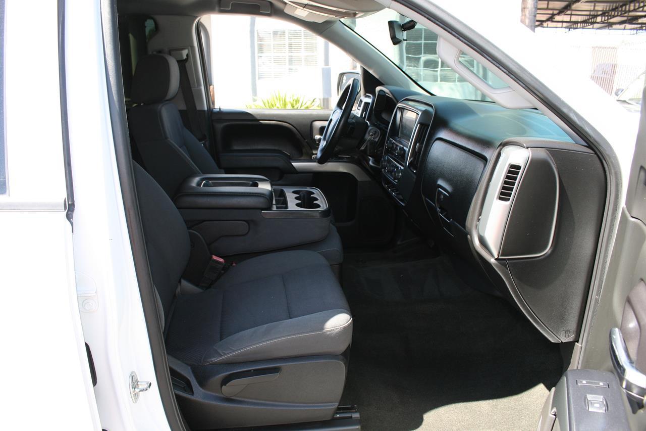 Chevrolet Silverado 1500 2WD Crew Cab 143.5" LT w/1LT 2015