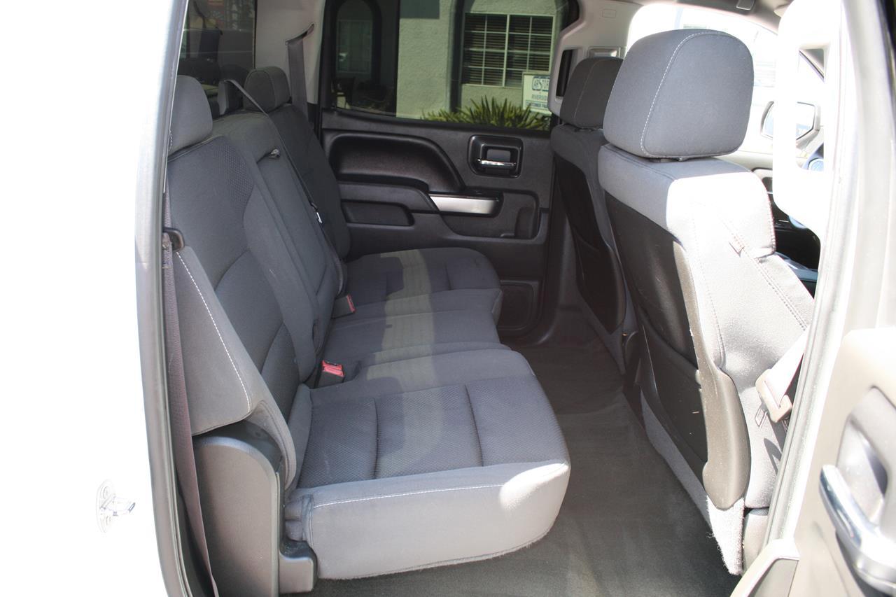 Chevrolet Silverado 1500 2WD Crew Cab 143.5" LT w/1LT 2015