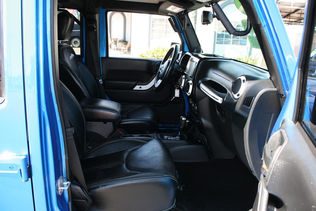 Jeep Wrangler Unlimited 4WD 4dr Polar Edition *Ltd Avail* 2014