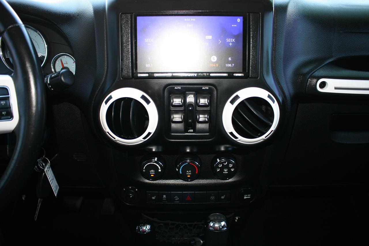 Jeep Wrangler Unlimited 4WD 4dr Polar Edition *Ltd Avail* 2014