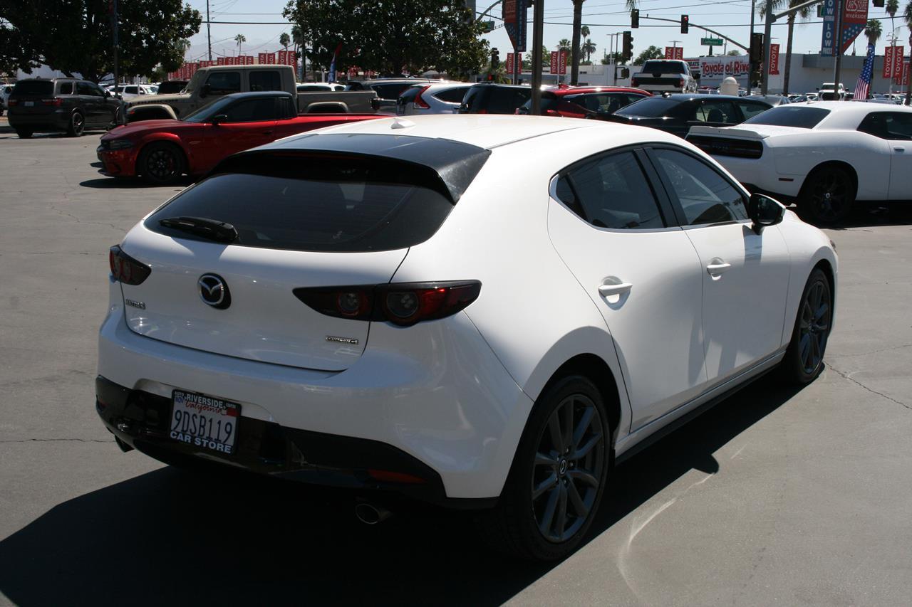 Mazda Mazda3 Hatchback FWD Auto w/Premium Pkg 2019