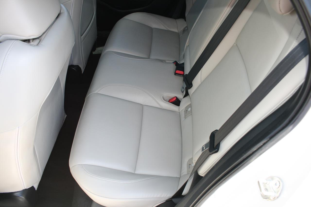 Mazda Mazda3 Hatchback FWD Auto w/Premium Pkg 2019