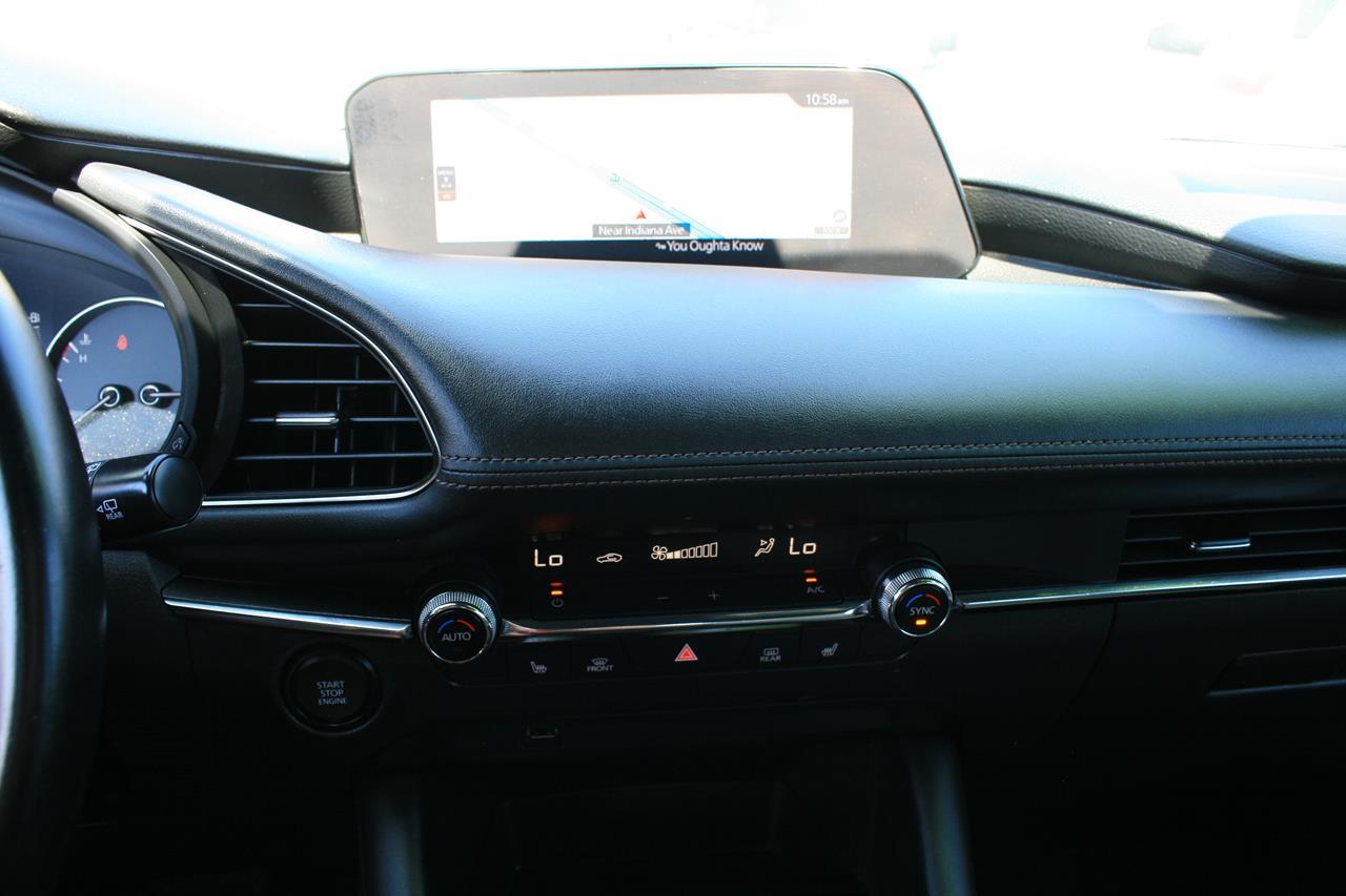 Mazda Mazda3 Hatchback FWD Auto w/Premium Pkg 2019