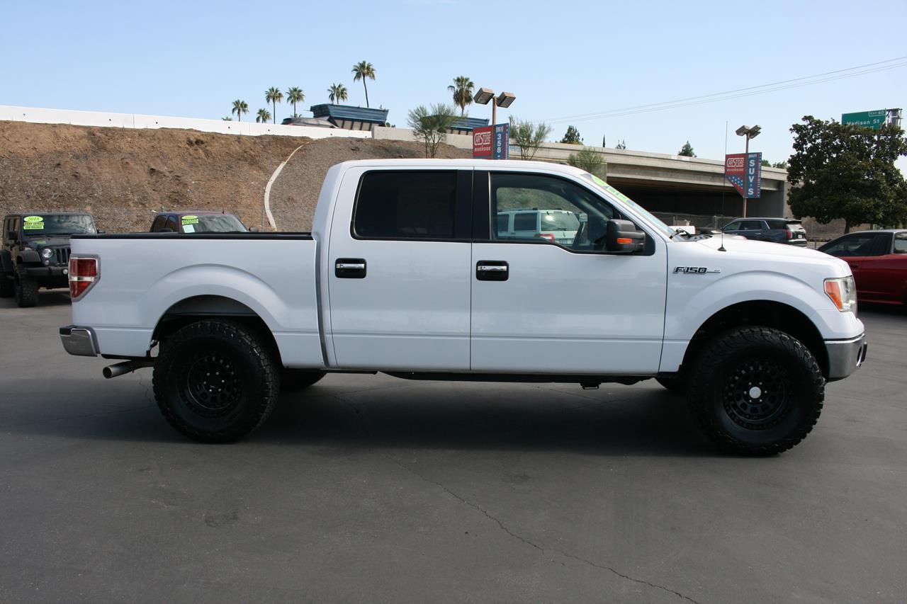 Ford F-150 4WD SuperCrew 145" XLT 2013