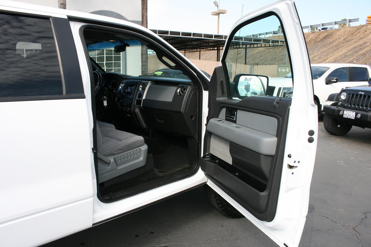 Ford F-150 4WD SuperCrew 145" XLT 2013