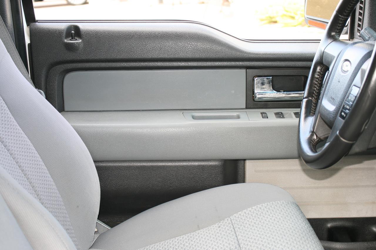 Ford F-150 4WD SuperCrew 145" XLT 2013