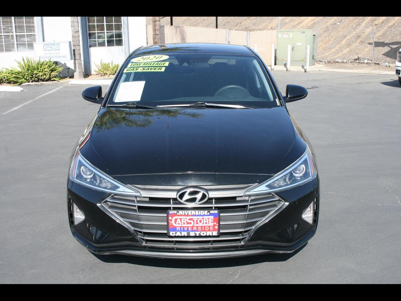 Hyundai Elantra SEL IVT 2020