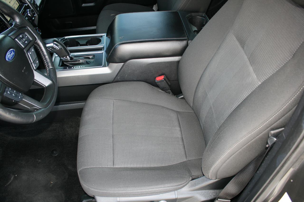 Ford F-150 XLT 2WD SuperCrew 5.5' Box 2017
